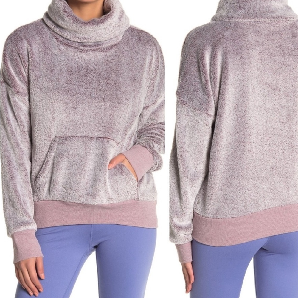 Zella fleece pullover
